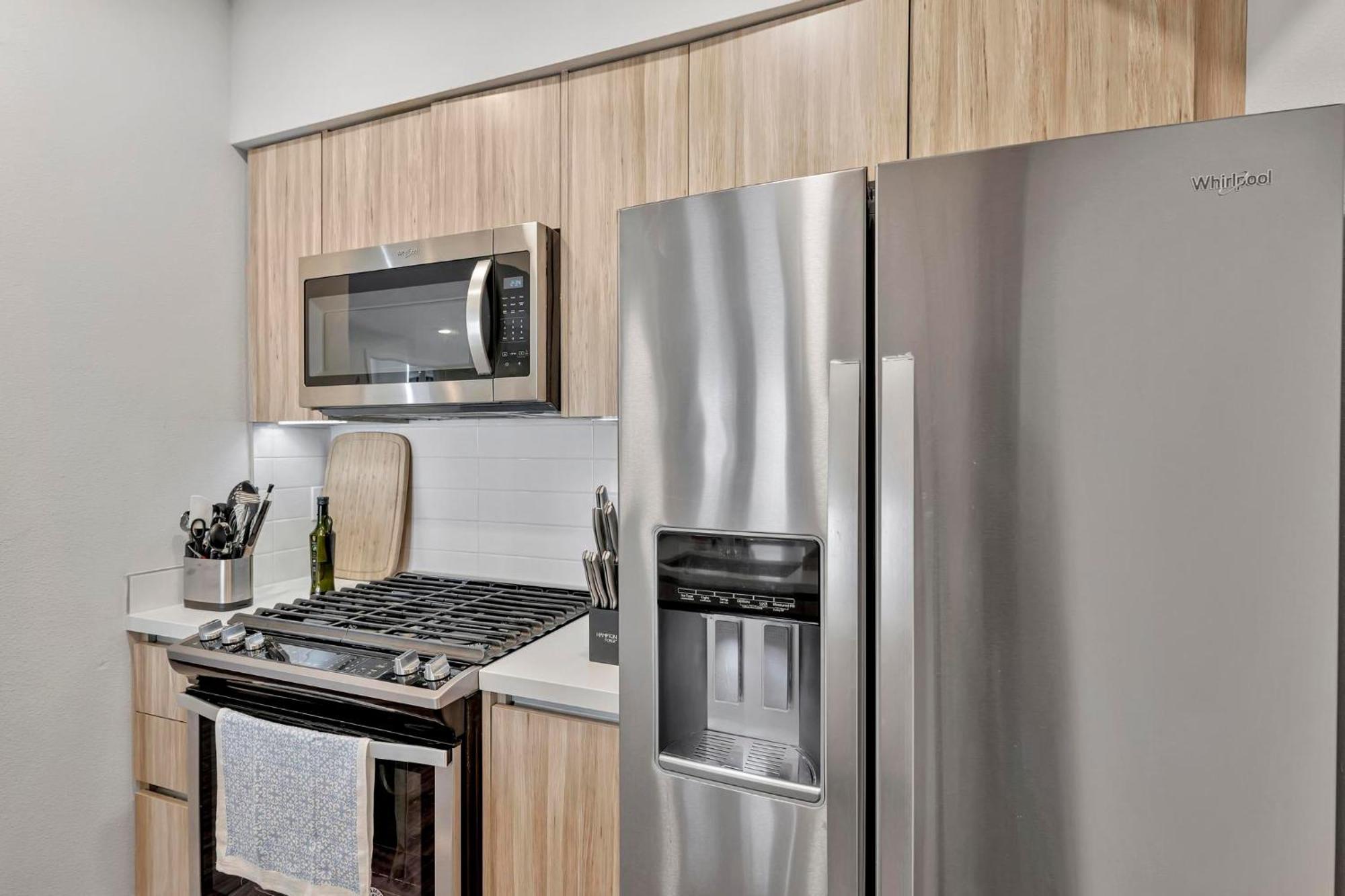 7 Large Down Town Santa Monica Appartement Los Angeles