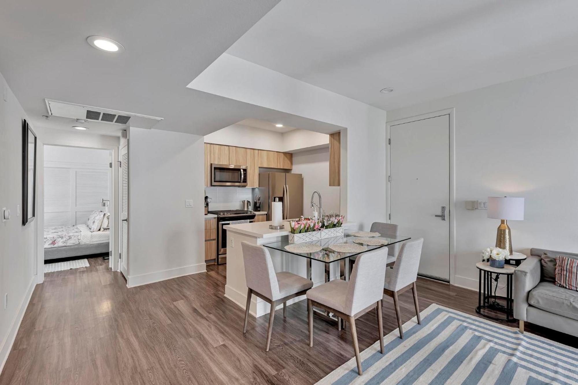 Appartement 7 Large Down Town Santa Monica *